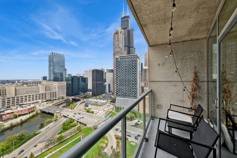 Tiny photo for 611 S Wells Street #2904, Chicago, IL 60607 (MLS # 12696086)