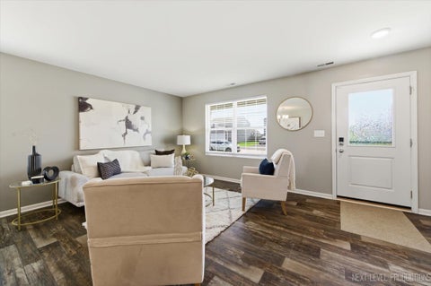 Tiny photo for 1731 Dempsey Circle, Pingree Grove, IL 60140 (MLS # 12641544)