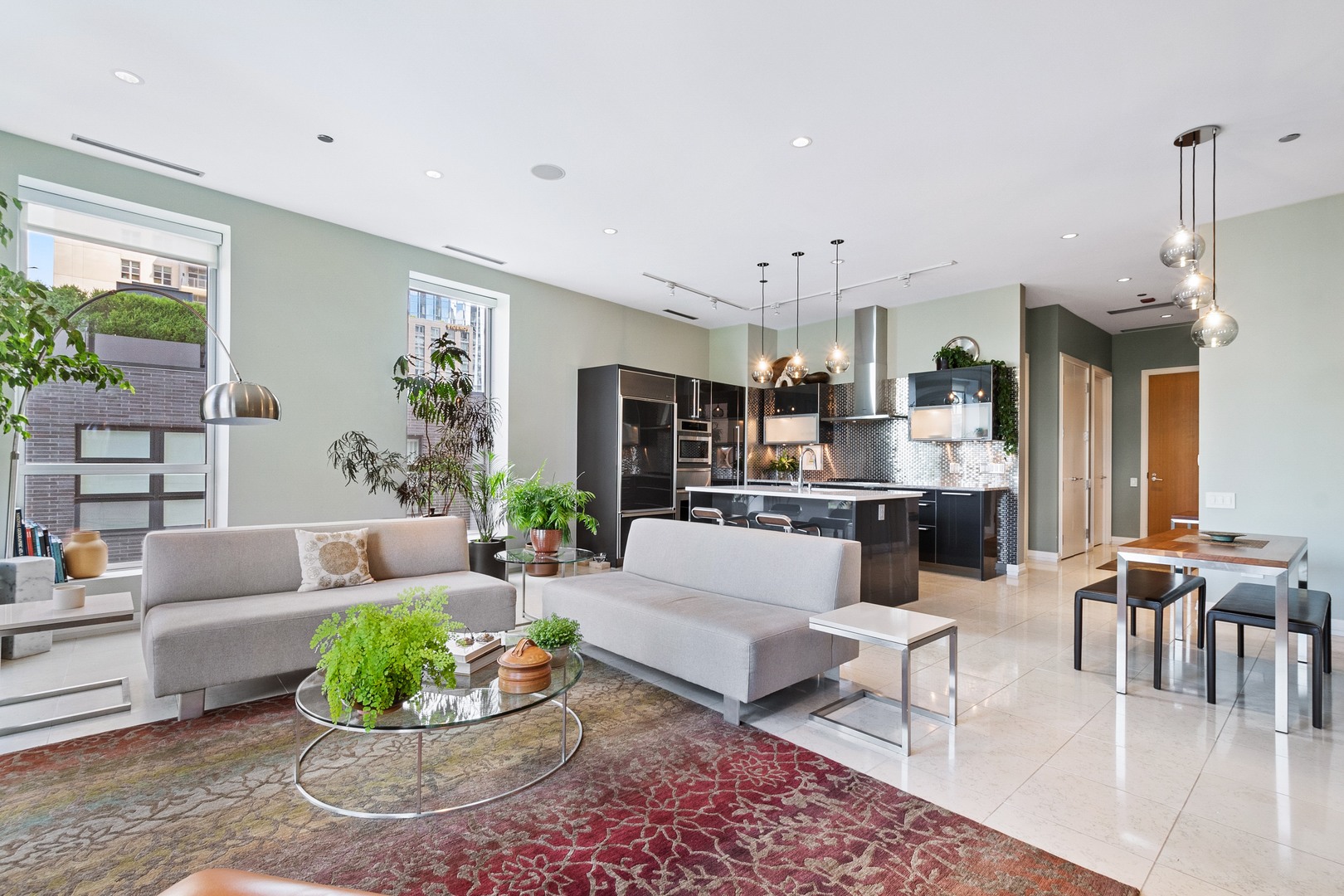 30 W Oak Street 5E