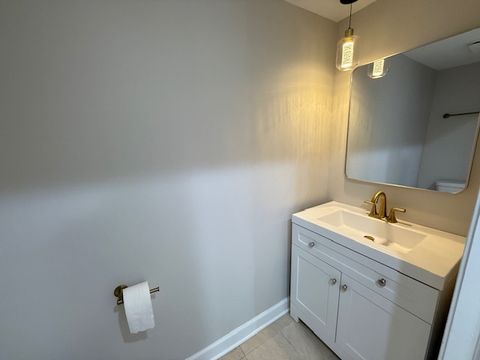 Tiny photo for 19W147 Avenue Royal, Oak Brook, IL 60523 (MLS # 12466515)