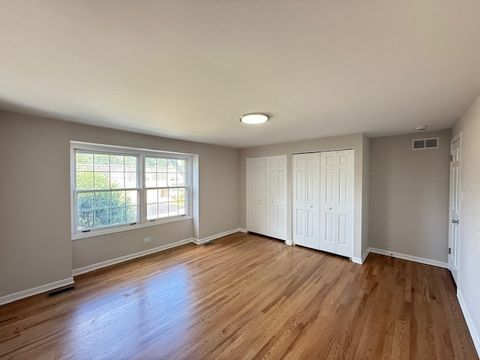 Tiny photo for 19W147 Avenue Royal, Oak Brook, IL 60523 (MLS # 12466515)