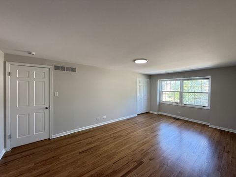 Tiny photo for 19W147 Avenue Royal, Oak Brook, IL 60523 (MLS # 12466515)