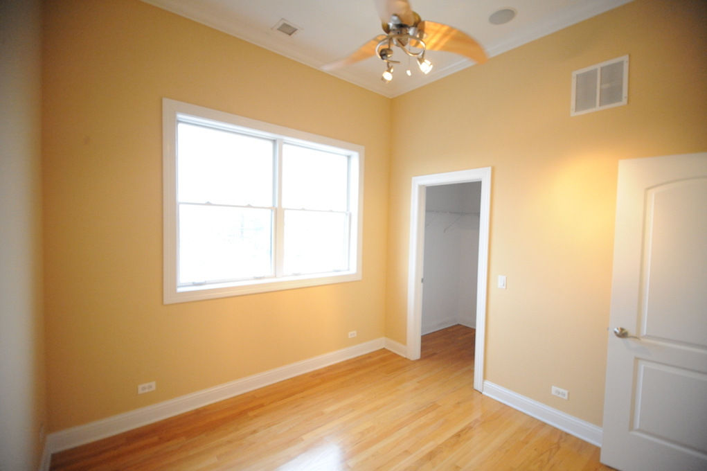 2903 W Irving Park Road