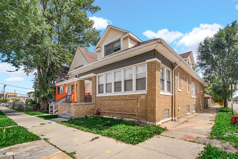 Photo of 1 E 114th Street, Chicago, IL 60628 (MLS # 12603665)