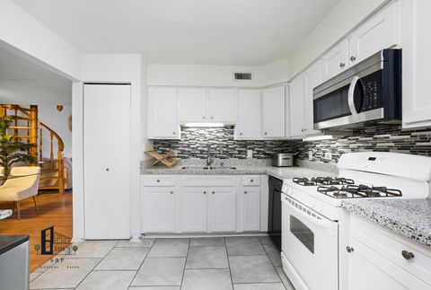 Tiny photo for 14533 Walden Court #PH4, Oak Forest, IL 60452 (MLS # 12537763)