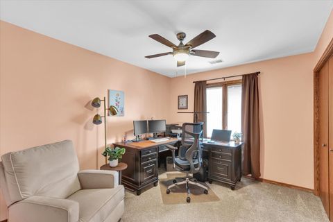 Tiny photo for 2104 Morningview Place, Champaign, IL 61822 (MLS # 12575872)