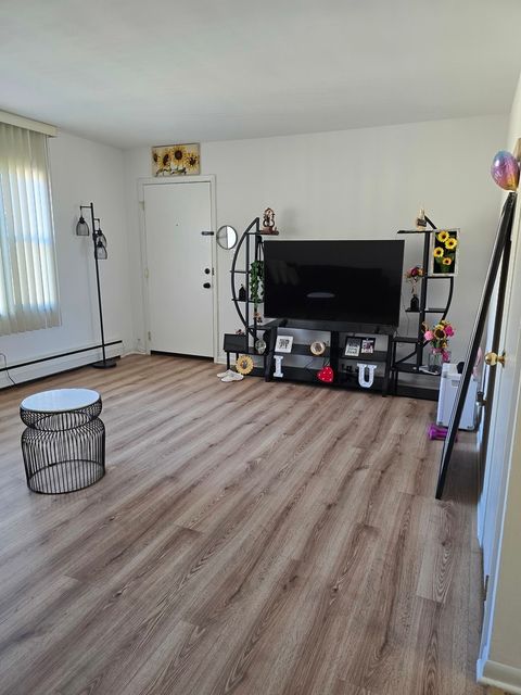 Tiny photo for 1543 Harlem Avenue #3W, Forest Park, IL 60130 (MLS # 12506183)