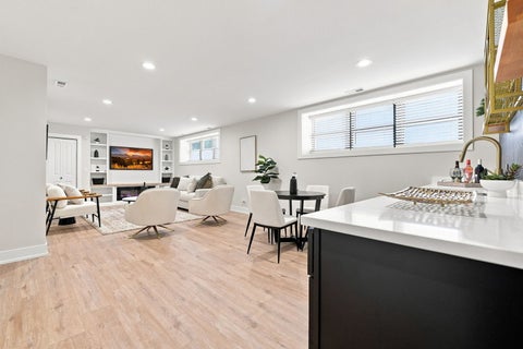 Tiny photo for 11173 S Longwood Drive, Chicago, IL 60643 (MLS # 12733146)