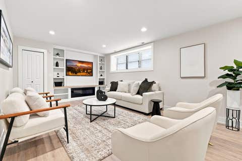 Tiny photo for 11173 S Longwood Drive, Chicago, IL 60643 (MLS # 12733146)