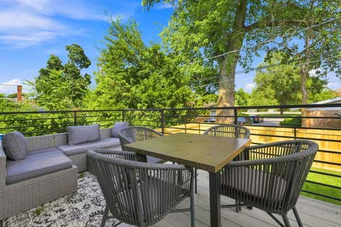 Tiny photo for 11173 S Longwood Drive, Chicago, IL 60643 (MLS # 12733146)