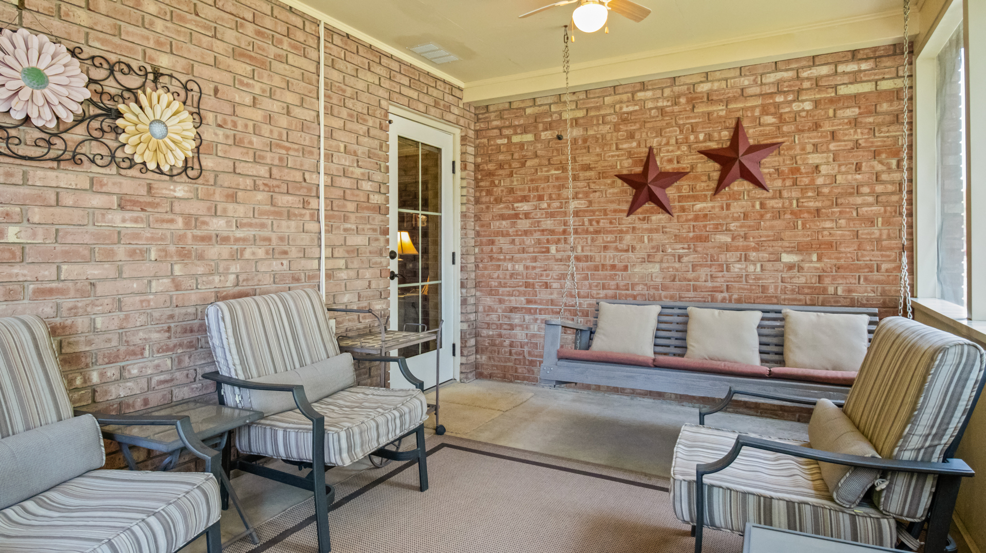 Bourbonnais, Illinois 60914, United States, 4 Bedrooms Bedrooms, ,3 BathroomsBathrooms,Residential,Pending,216143