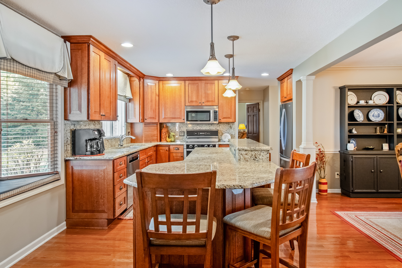 Bourbonnais, Illinois 60914, United States, 4 Bedrooms Bedrooms, ,3 BathroomsBathrooms,Residential,Pending,216143