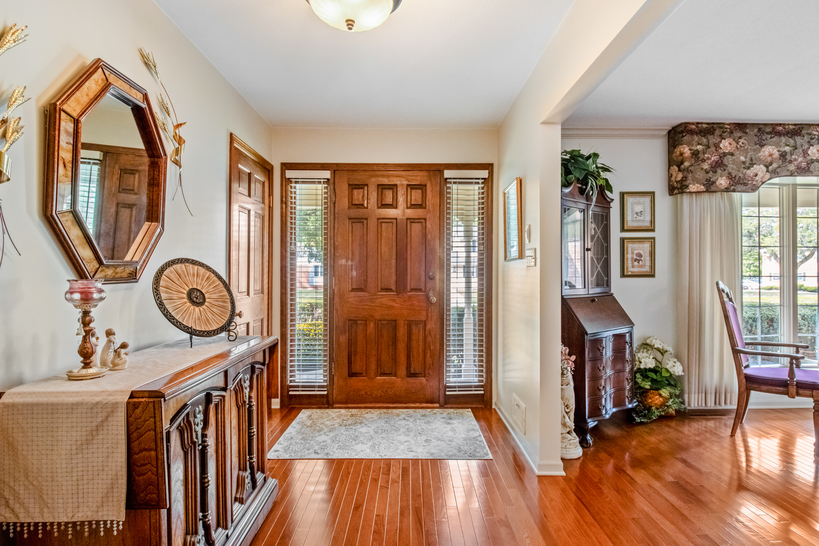 Bourbonnais, Illinois 60914, United States, 4 Bedrooms Bedrooms, ,3 BathroomsBathrooms,Residential,Pending,216143