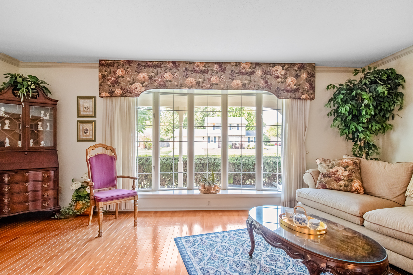 Bourbonnais, Illinois 60914, United States, 4 Bedrooms Bedrooms, ,3 BathroomsBathrooms,Residential,Pending,216143