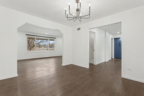 Tiny photo for 3002 N Maple Tree Lane, Wadsworth, IL 60083 (MLS # 12612392)