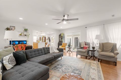 Tiny photo for 315 Grand Boulevard, Wauconda, IL 60084 (MLS # 12502521)