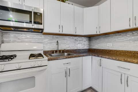 Tiny photo for 9820 S Pulaski Road #315, Oak Lawn, IL 60453 (MLS # 12647046)