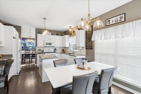 Tiny photo for 29676 N Environ Circle, Lake Bluff, IL 60044 (MLS # 12616225)