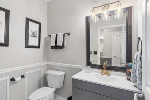 Tiny photo for 29676 N Environ Circle, Lake Bluff, IL 60044 (MLS # 12616225)