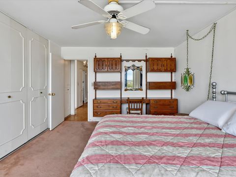 Tiny photo for 5455 N SHERIDAN Road #1915, Chicago, IL 60640 (MLS # 12637770)
