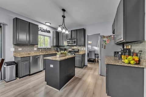 Tiny photo for 1130 Laurel Lane, Gurnee, IL 60031 (MLS # 12489711)