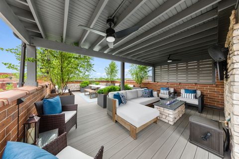 Tiny photo for 3321 N Seminary Avenue #3, Chicago, IL 60657 (MLS # 12544753)