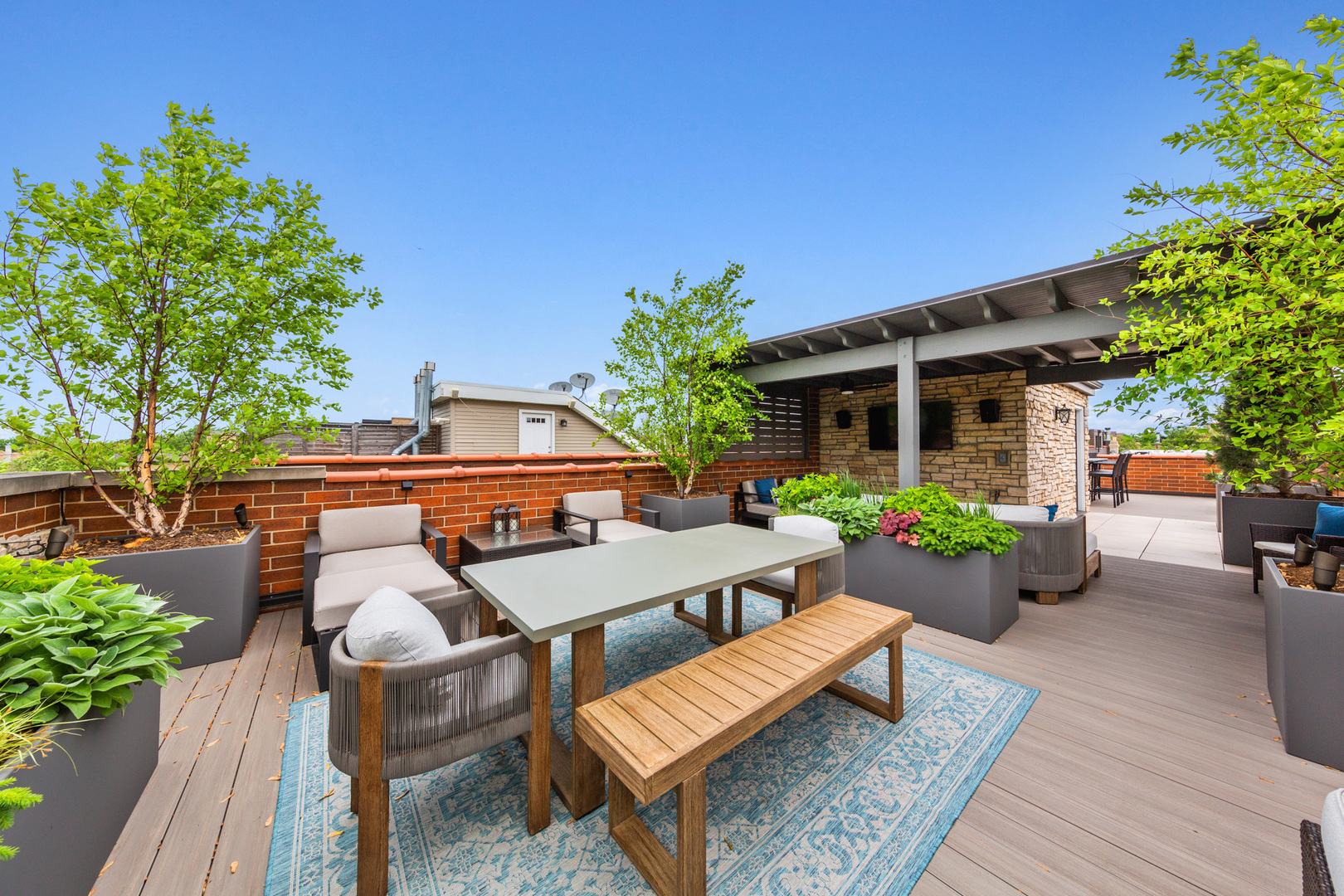 3321 N Seminary Avenue 3