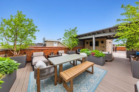 Tiny photo for 3321 N Seminary Avenue #3, Chicago, IL 60657 (MLS # 12544753)