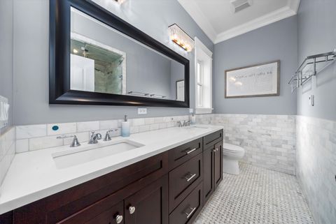 Tiny photo for 3321 N Seminary Avenue #3, Chicago, IL 60657 (MLS # 12544753)