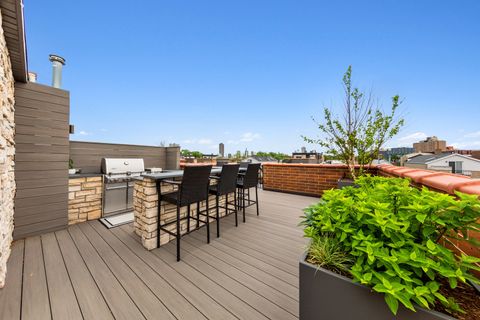 Tiny photo for 3321 N Seminary Avenue #3, Chicago, IL 60657 (MLS # 12544753)