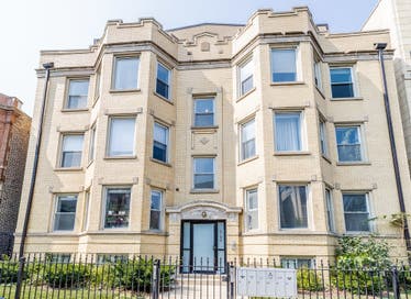 3750 N Wilton Avenue 2 Chicago IL 60613