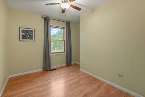 Tiny photo for 5481 PARKSIDE Court, Gurnee, IL 60031 (MLS # 12784370)