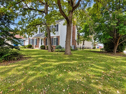 Tiny photo for 5481 PARKSIDE Court, Gurnee, IL 60031 (MLS # 12784370)