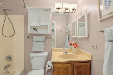 Tiny photo for 5481 PARKSIDE Court, Gurnee, IL 60031 (MLS # 12784370)