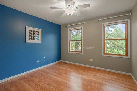 Tiny photo for 5481 PARKSIDE Court, Gurnee, IL 60031 (MLS # 12784370)