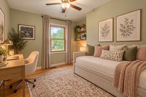 Tiny photo for 5481 PARKSIDE Court, Gurnee, IL 60031 (MLS # 12784370)