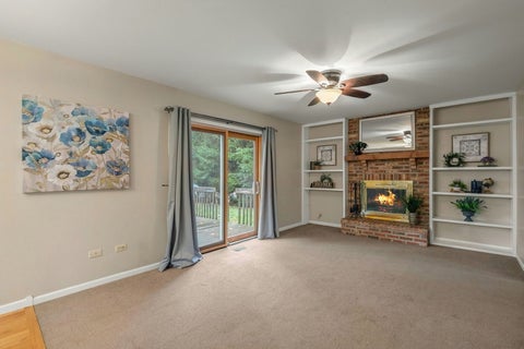 Tiny photo for 5481 PARKSIDE Court, Gurnee, IL 60031 (MLS # 12784370)