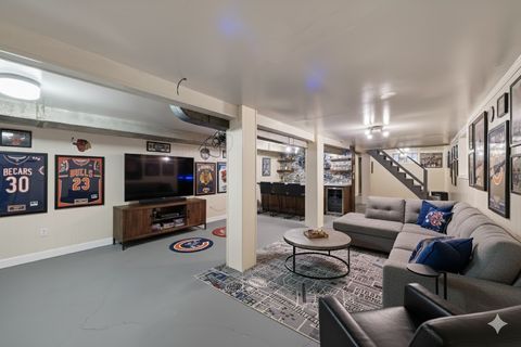 Tiny photo for 7616 S Calumet Avenue, Chicago, IL 60619 (MLS # 12496398)