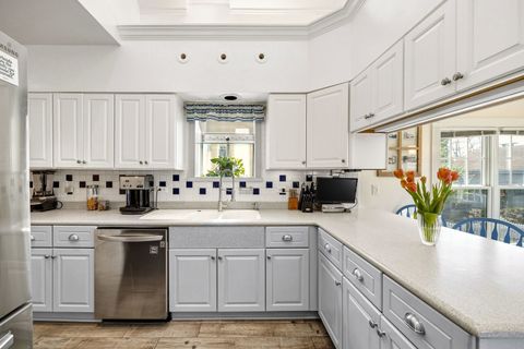 Tiny photo for 6883 W Hobart Avenue, Chicago, IL 60631 (MLS # 12616276)