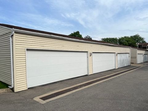 Tiny photo for Glendale Heights, IL 60139 (MLS # 12633880)