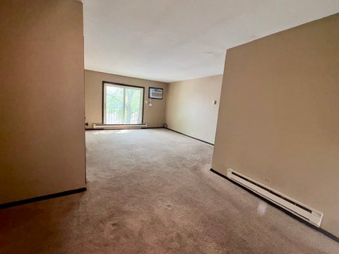 Tiny photo for 183 N Waters Edge Drive W #301, Glendale Heights, IL 60139 (MLS # 12633880)