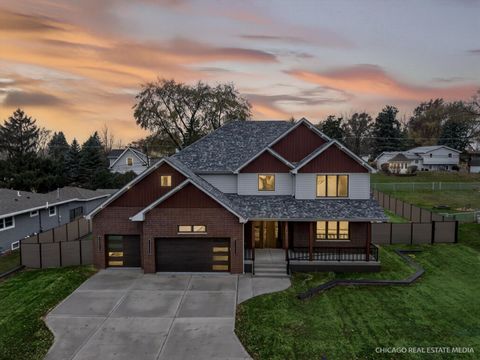 Photo of 6090 Belmont Road, Downers Grove, IL 60516 (MLS # 12587416)