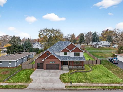 Tiny photo for 6090 Belmont Road, Downers Grove, IL 60516 (MLS # 12587416)