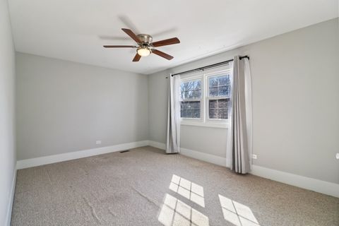 Tiny photo for 25762 N Eagle Drive, Mundelein, IL 60060 (MLS # 12585853)