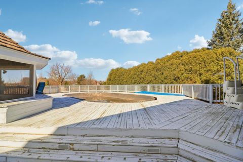 Tiny photo for 25762 N Eagle Drive, Mundelein, IL 60060 (MLS # 12585853)