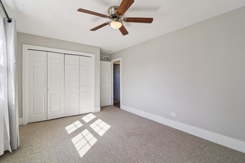 Tiny photo for 25762 N Eagle Drive, Mundelein, IL 60060 (MLS # 12585853)