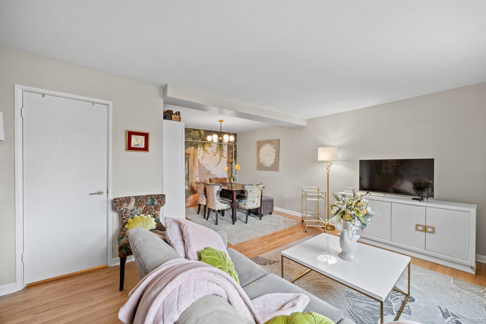 1933 Harrison Street 3B