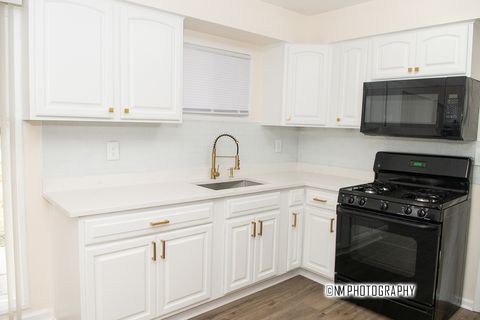 Tiny photo for 16225 Clifton Park Avenue, Markham, IL 60428 (MLS # 12543449)