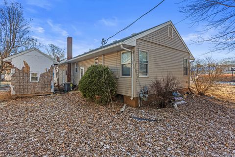 Tiny photo for 300 E Warren Street, Leroy, IL 61752 (MLS # 12548385)