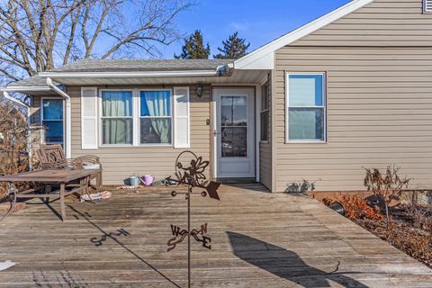 Tiny photo for 300 E Warren Street, Leroy, IL 61752 (MLS # 12548385)